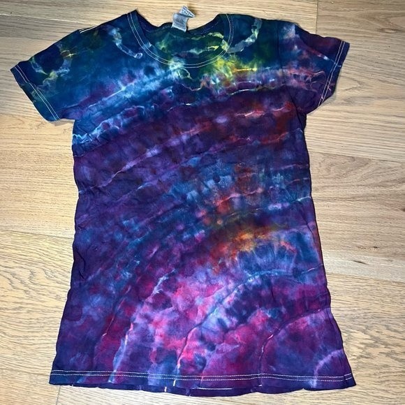 Handmade Tie-Dye Women's Small Shirt - Picture 1 of 2